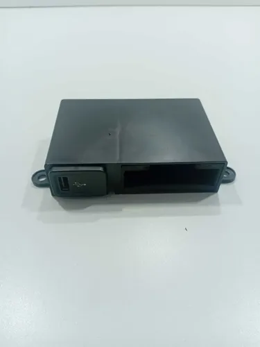 Moldura Suporta Conector Usb Fiat Siena Fiorino 51805602