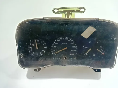 Painel De Instrumentos Volkswagen Logus 1987 A 1995 89050503 Preto