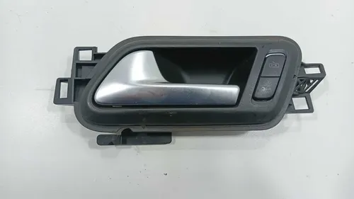 Maçaneta Interna Dianteira Esquerda Volkswagen Amarok 2016 Preto E Cinza Dianteira