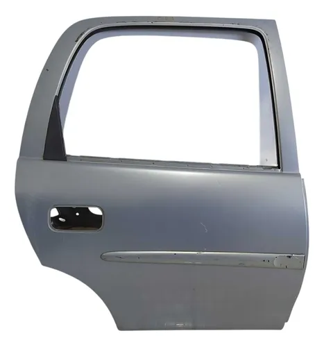 Porta Traseira Direita Corsa/classic 1996 A 2016 Traseira Direita Prata