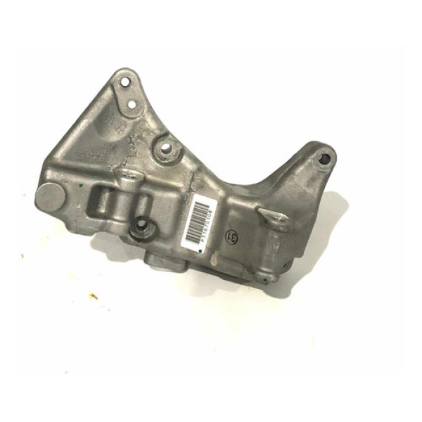 Suporte Do Alternador Volvo Xc40 T4 Momentum 2020/2022