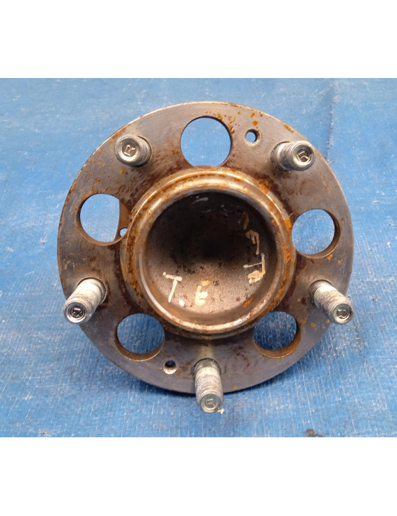 Cubo De Roda Traseira Esquerda Kia Cerato 2014 - 2018  	 