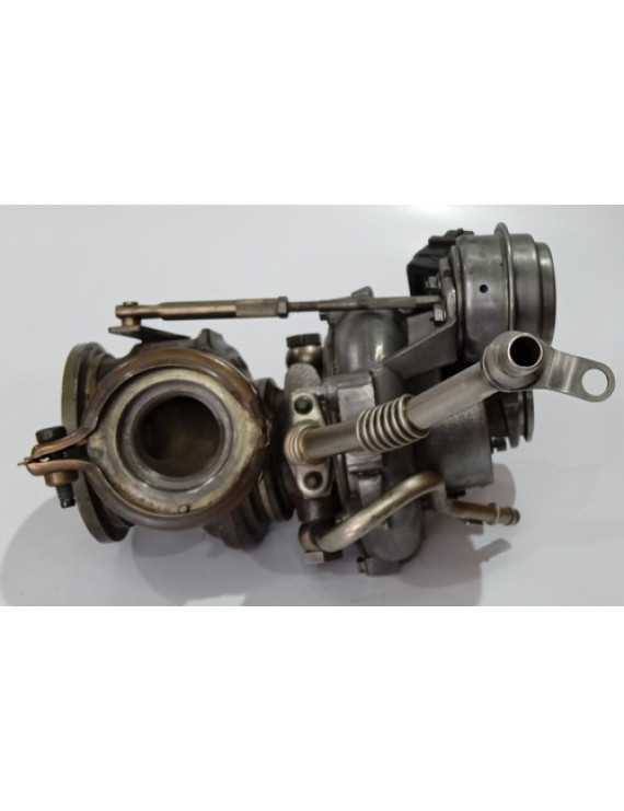 Turbina Esquerda Bmw 550i 750i  4.4 V8 2010 2011 2012