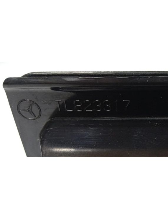 Luz Cortesia Traseira Esquerda Mercedes Ml500 2004 - 2006