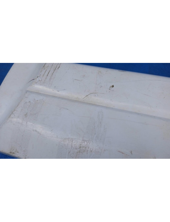 Moldura Porta Dianteira Esquerda Tracker 2001 - 2008 Cinza