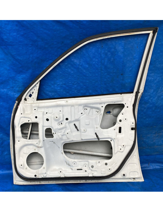 Porta Dianteira Direita Subaru Forester 2008 2009 2010 2011  Dianteira Direito Branco
