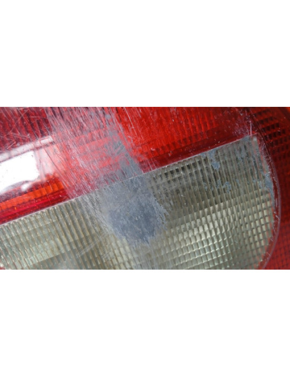 Lanterna Esquerda Tampa Traseira Mercedes E320 1996 - 1999 Esquerdo/motorista Vermelho