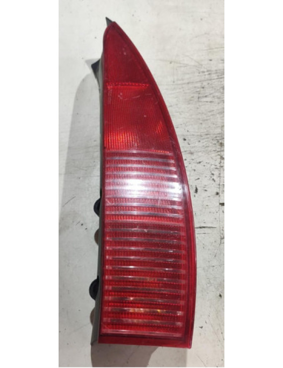 Lanterna Traseira Direita Citroen C5 Sw 2002 - 2005 Direito Vermelho