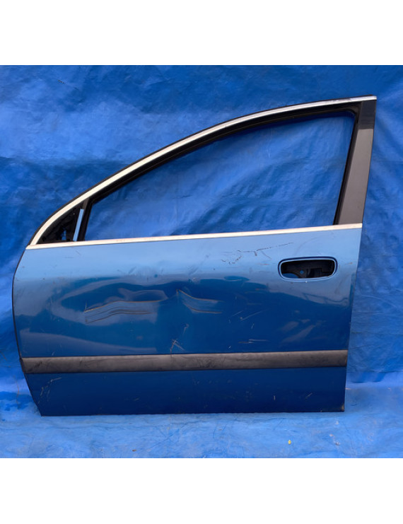Porta Dianteira Esquerda Peugeot 607 1999 A 2008 / Detalhe Dianteira Esquerdo Azul