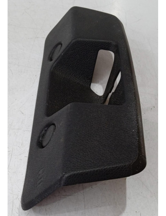 Moldura Batente Porta Malas Sandero 2016 2017 2018