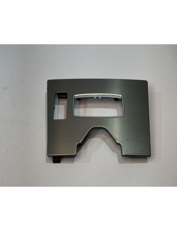 Moldura Comando Multimidia E250 2013 2014 2015 Prateado