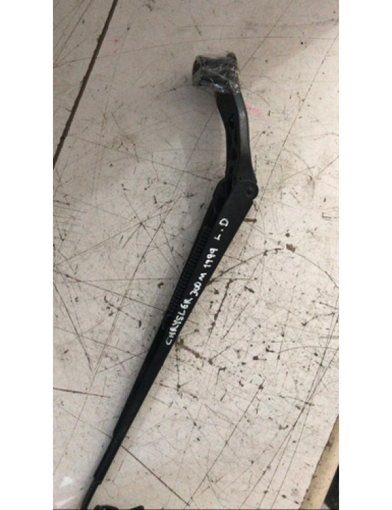Braço Limpador Parabrisa Direito Chrysler 300m 99-04 Avaria Direito