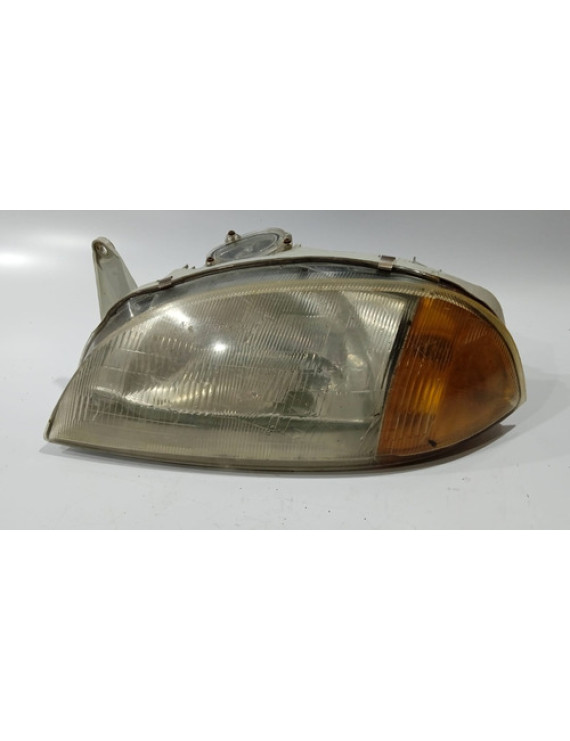 Farol Esquerdo Suzuki Swift 1995 / Detalhe Esquerdo