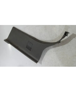 Acabamento Coluna Inferior Esquerdo Hilux 2012 - 2015  Preto