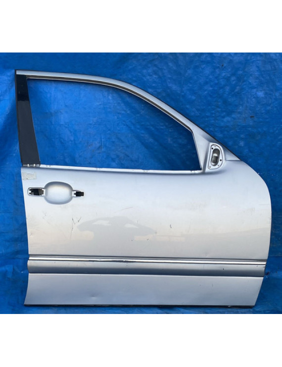 Porta Dianteira Direita C180 2004 2005 2006 Dianteira Direita Branco