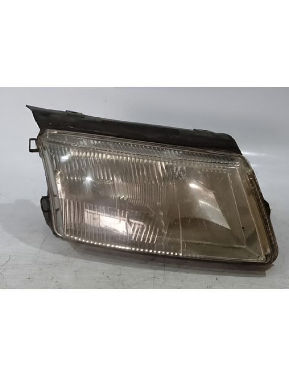 Farol Direito Passat B5 1997 1998 1999 2000  Direito