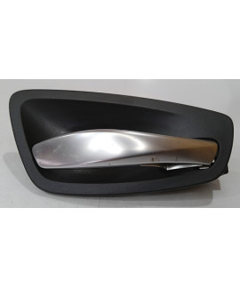 Maçaneta Interna Traseira Direita Bmw 118i 2007 - 2012 Traseira Maçaneta Interna Traseira Direita Bmw 118i 2007 - 2012 Traseira