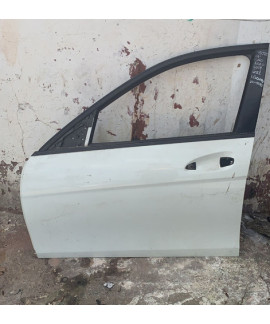 Porta Dianteira Esquerda Mercedes C180 2009 - 2011 Dianteira Esquerdo Branco