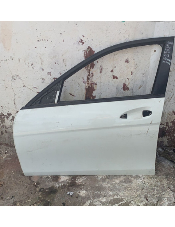 Porta Dianteira Esquerda Mercedes C180 2009 - 2011 Dianteira Esquerdo Branco