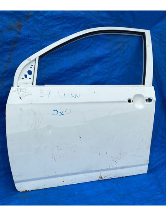 Porta Dianteira Esquerda Lifan 620 2011 A 2016 / Detalhe Dianteira Esquerdo Branco