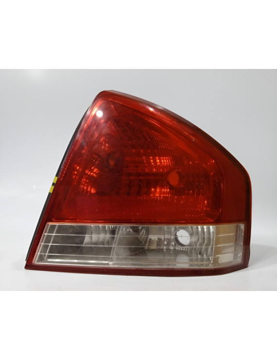 Lanterna Direita Kia Spectra 2006 2007 2008 2009 Direito/passageiro Vermelho
