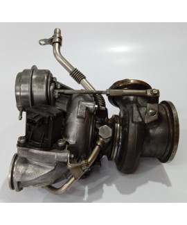 Turbina Esquerda Bmw 550i 750i  4.4 V8 2010 2011 2012