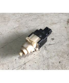 Interruptor Luz De Freio Fiat 500 2010 2011 Interruptor Luz De Freio Fiat 500 2010 2011