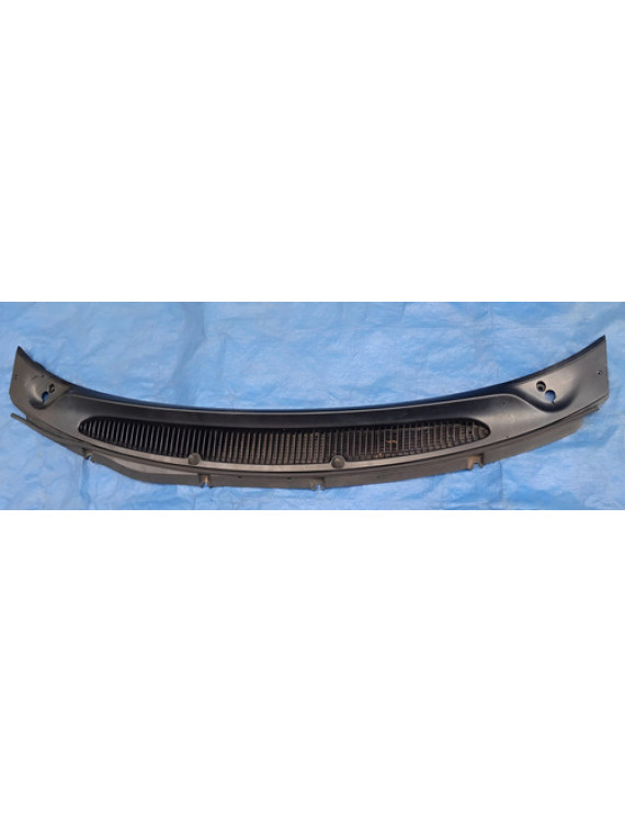 Grade Churrasqueira Grand Caravan 2003 - 2007 Detalhe Preto Fosco