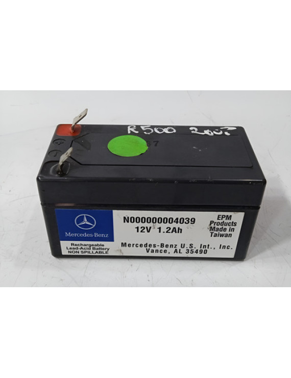 Bateria Auxiliar Mercedes R500 2007 Gla 200 2019 - 12v 1.2ah Direito