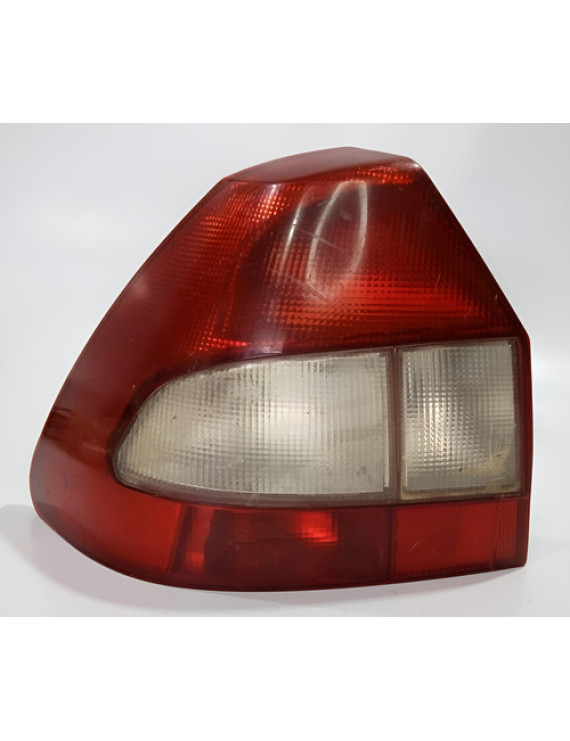 Lanterna Esquerda Ford Fiesta Sedan 2000 - 2004 Esquerdo/motorista Vermelho