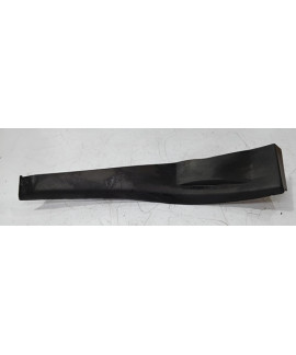 Moldura Acabamento Direito Churrasqueira Onix 2013 - 2019 Preto