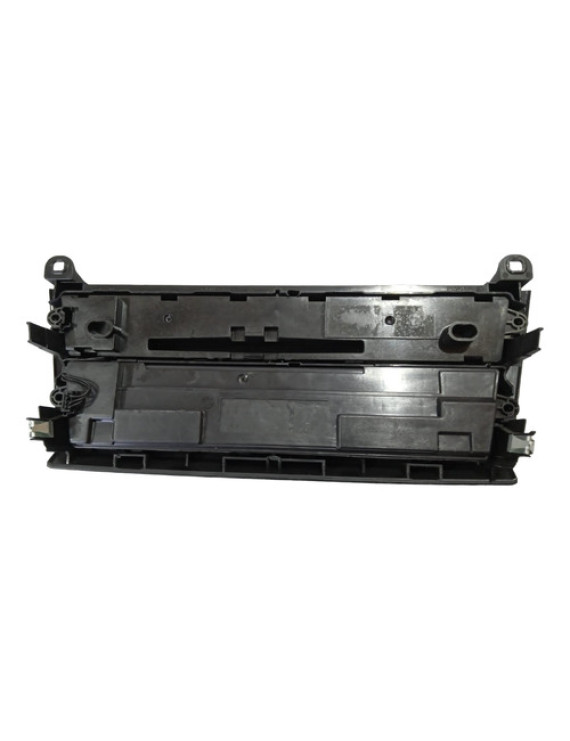 Comando De Ar E Rádio Bmw 135 2015