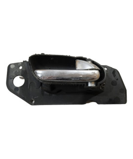 Maçaneta Interna Dianteira Direita Peugeot 607 1999 - 2006 Dianteira Maçaneta Interna Dianteira Direita Peugeot 607 1999 - 2006 Dianteira