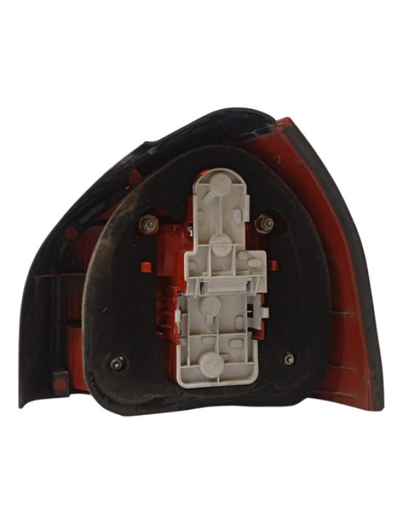Lanterna Esquerda Audi A3 2001 - 2005 / Detalhe Esquerdo/motorista Vermelho