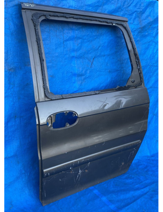 Porta Traseira Esquerda Kia Carnival 1998 A 2001 Traseira Esquerdo Preto