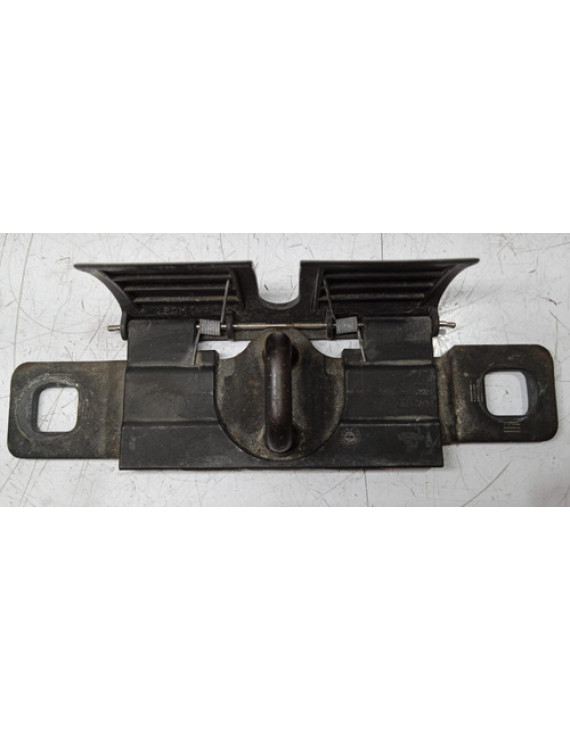 Batente Tampa Traseira Audi A3 2000 -  2005 Preto