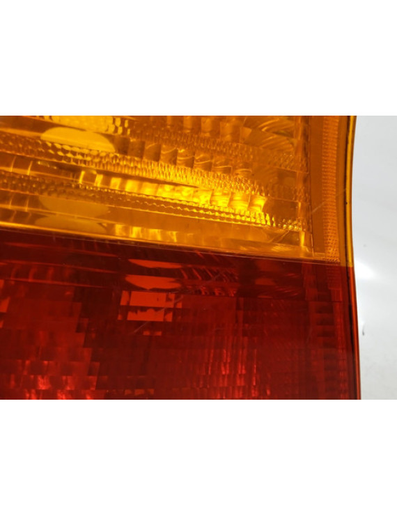 Lanterna Esquerda Bmw 320 1999 2000 2001 Avaria Esquerdo/motorista Vermelho