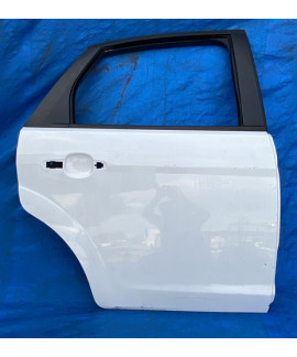 Porta Traseira Direita Focus 2008 A 2013 / Detalhe Traseira Direita Branco