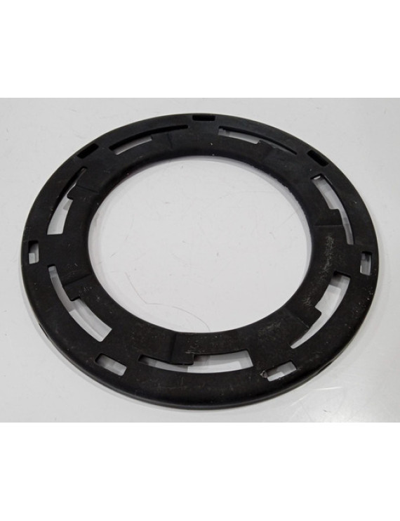 Trava Tanque Combustível Mercedes C180 1.8 2011 2012