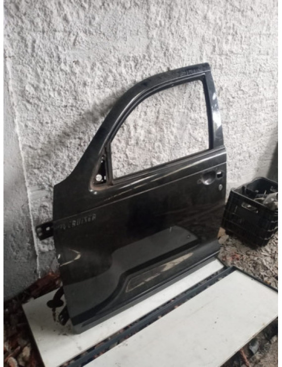 Porta Dianteira Esquerda Pt Cruiser 2004 - 2008 / Detalhe Dianteira Esquerdo Preto