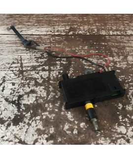 Amplificador Antena Hdi Peugeot 607 2001 / 9637564680 Preto