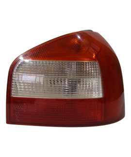 Lanterna Direita Audi  A3 2001 2002 2003 2004 2005 Direito/passageiro Vermelho