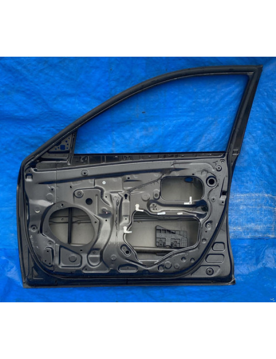 Porta Dianteira Direita Camry 2010  Dianteira Direito Preto