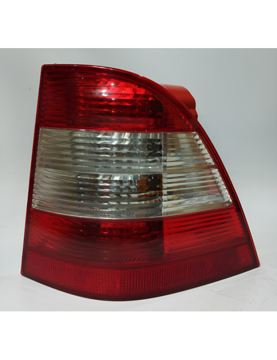 Lanterna Direita Mercedes Ml320 Ml500 2001 - 2006 Direito/passageiro Vermelho