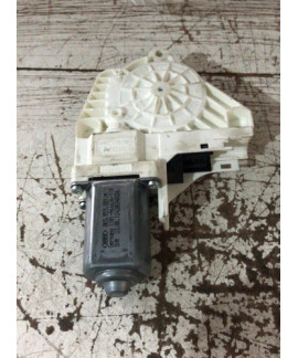 Motor Vidro Dianteiro Esquerdo Audi A4 2010 - 2015 Motor Vidro Dianteiro Esquerdo Audi A4 2010 - 2015