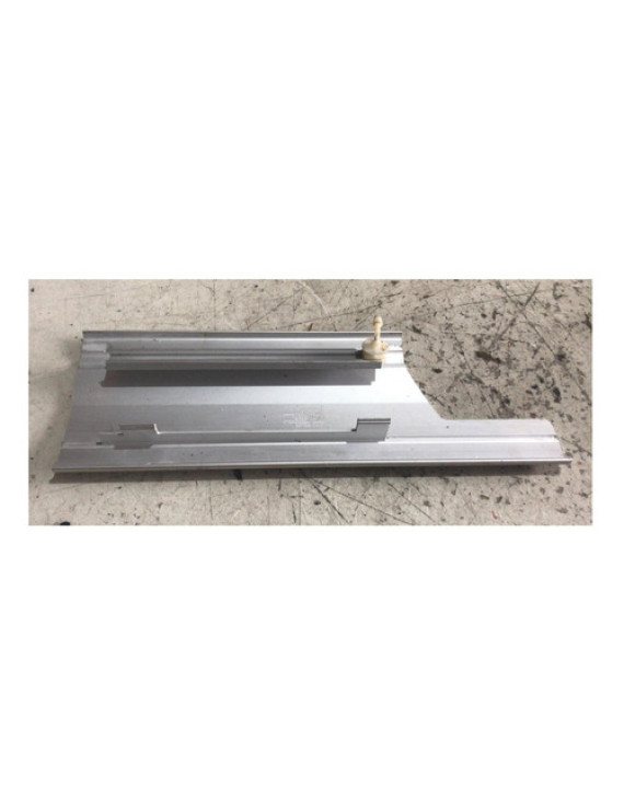 Soleira Porta Traseira Direita Range Rover Vogue 2009 - 2011