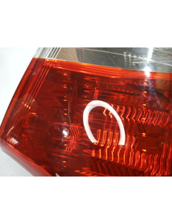 Lanterna Traseira Direito Hyundai Hb20 Hatch 2011 - 2015 Vermelho