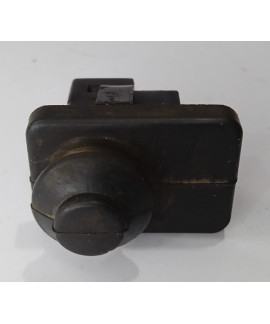 Interruptor Trava Da Porta Chery Tiggo 7 2022 / S183700021 Interruptor Trava Da Porta Chery Tiggo 7 2022 / S183700021