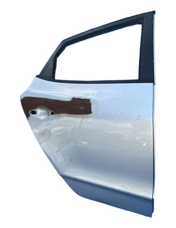 Porta Traseira Direita Ix35 2013 A 2017 / Detalhe Traseira Direita Prateado