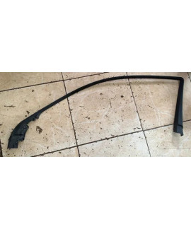 Moldura Interna Porta Diant Dir. Benz Clc 200 10 A2037250471 Preto